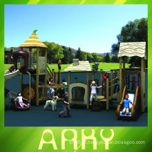 2013 Latest Design - CE Certificado Outdoor Playground Equipamentos